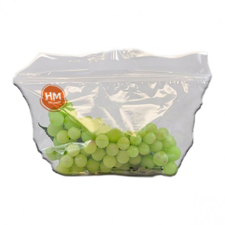 GRAPES SEEDLESS SUGRONEAUTUM